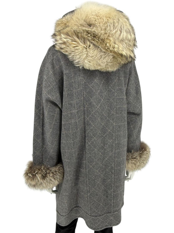Pamella Roland Grey Wool Cape Style Jacket with Fur Trim Hood & Cuffs – Large