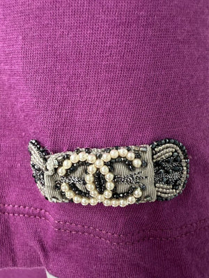 Chanel Purple Cotton T-Shirt with Beaded CC Logo – Spring 2009 Collection – Size FR 44 (US 10/12)