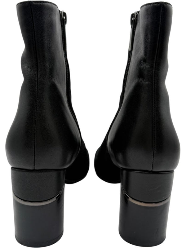 Aquatalia Black Suede/Leather Pointed Toe Booties – Size 9