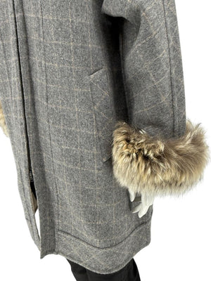 Pamella Roland Grey Wool Cape Style Jacket with Fur Trim Hood & Cuffs – Large