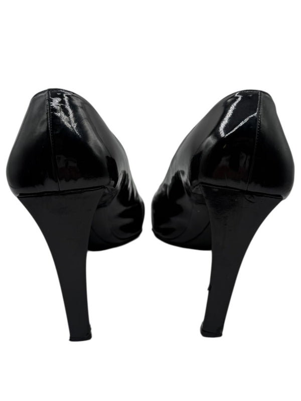 Vera Wang Black Patent Leather Buckle Heels – Size 10