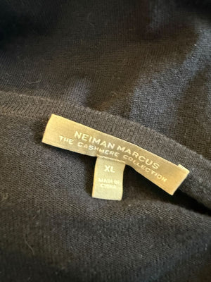 Neiman Marcus Navy Cashmere V-Neck Sweater with Striped Sleeves – Size XL