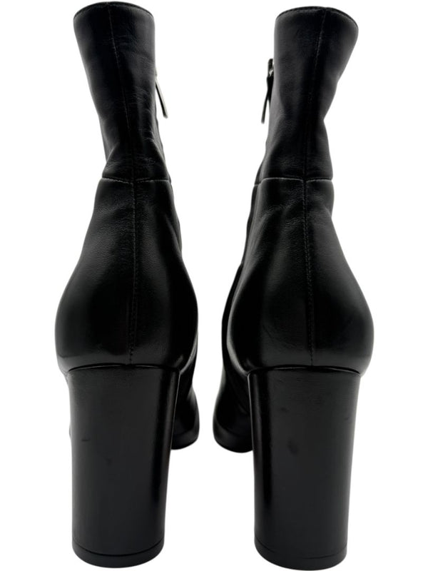 Gianvito Rossi Black Leather Block Heel Ankle Boots – Size 39.5
