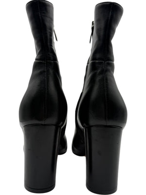 Gianvito Rossi Black Leather Block Heel Ankle Boots – Size 39.5