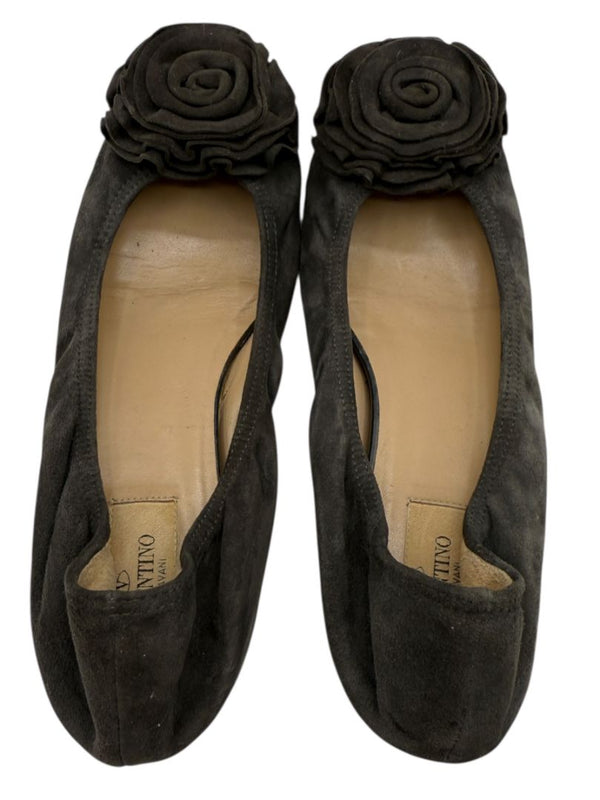Valentino Garavani Gray Suede Rosette Ballet Flats – Size 36.5