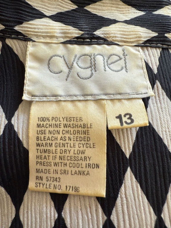 Cygnet Black & Ivory Harlequin Print Button-Up Blouse – Size 13