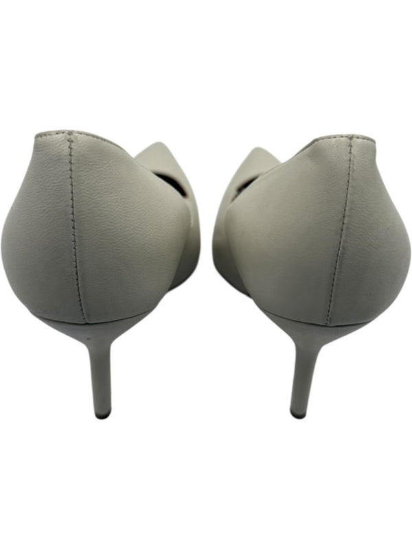Paul Andrew Ivory Leather Scallop Pumps - Size 39