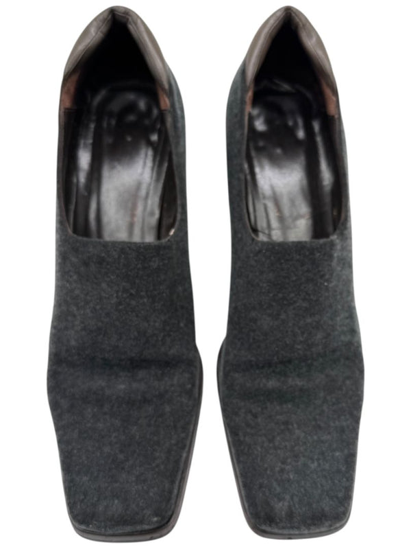 Donald J Pliner Grey Felt & Leather Wedge Pumps – Size 9.5
