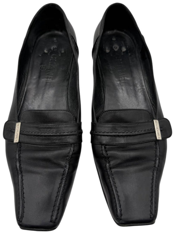 Chanel Black Leather Square-Toe Loafers – Size 41