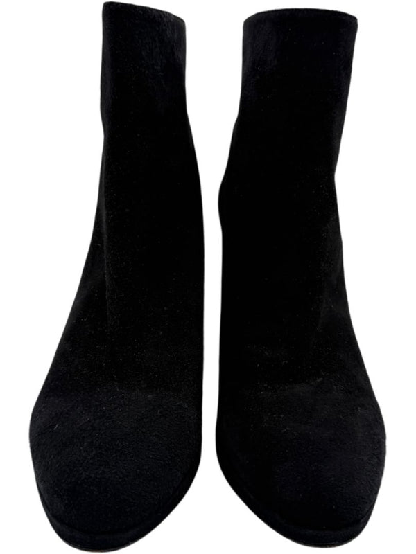 Stuart Weitzman Black Suede Round Toe Booties – Size 8.5M