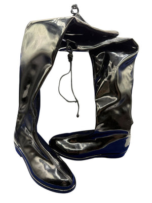 Stuart Weitzman 50/50 Patent Leather Boots – Size 6
