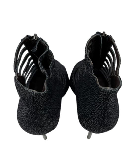 Elizabeth and James Textured Cutout Booties – Size 36.5 (New in Box)