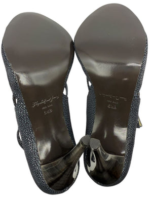 Elizabeth and James Textured Cutout Booties – Size 36.5 (New in Box)