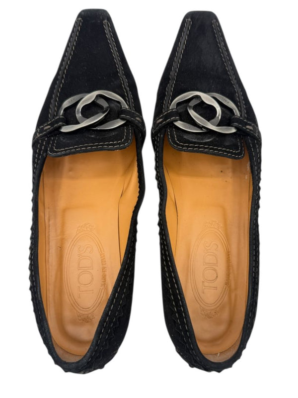 Tod’s Black Suede Chain-Detail Pumps – Size 6.5