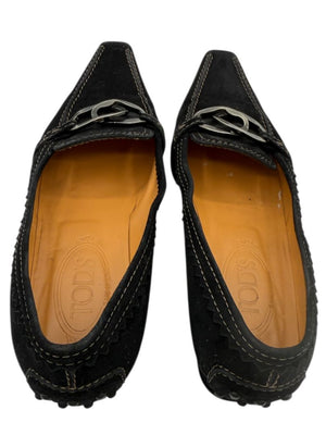 Tod’s Black Suede Chain-Detail Pumps – Size 6.5