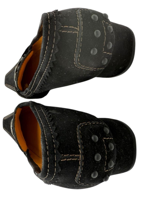 Tod’s Black Suede Chain-Detail Pumps – Size 6.5