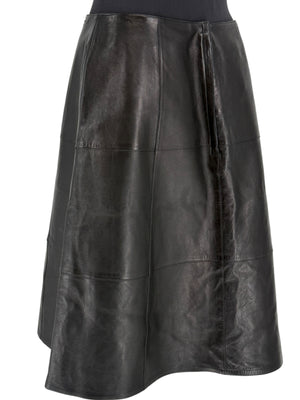 Chanel Black Lambskin Leather A-Line Skirt – Size 40 (FR)