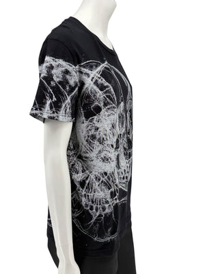 Alexander McQueen Men’s Skull Graphic T-Shirt – Size S