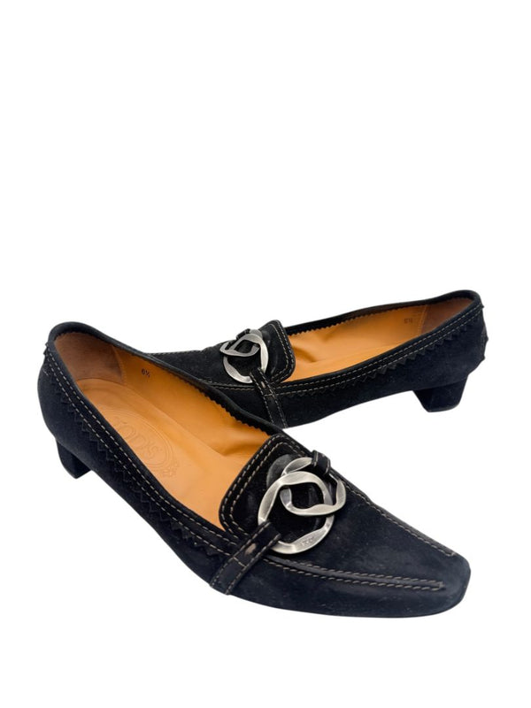 Tod’s Black Suede Chain-Detail Pumps – Size 6.5