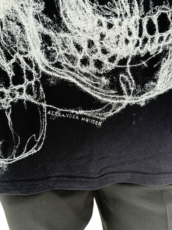 Alexander McQueen Men’s Skull Graphic T-Shirt – Size S