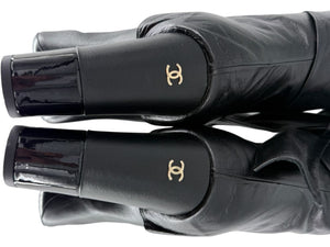 Chanel Black Leather & Patent Bow-Tie Boots – Size 39