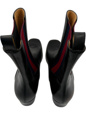 Gucci Black Leather Chelsea Boots with Web Detail – Size 39.5