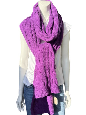 Burberry Violet Wool-Cashmere Cable Knit Scarf – Brand New With Tags