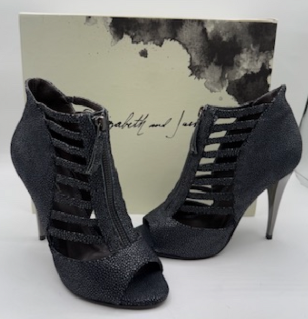 Elizabeth and James Textured Cutout Booties – Size 36.5 (New in Box)