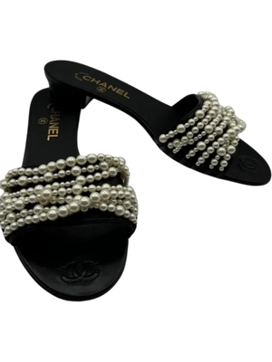 Chanel Pre-Fall 2017 Interlocking CC Logo Slides *NEW*