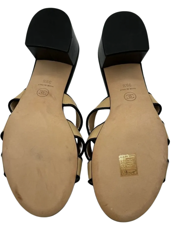 CHANEL CC Turn lock Leather Sandals