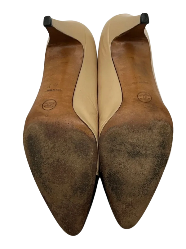Classic Chanel Two Tone Pumps- Vintage