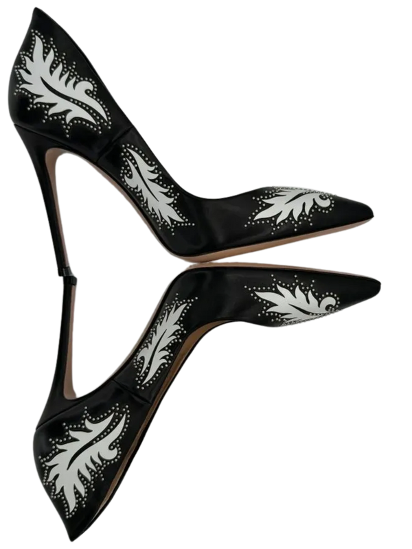 Gianvito Rossi Santa Fe Studded Pumps in Black Leather *NEW*