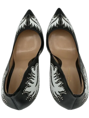 Gianvito Rossi Santa Fe Studded Pumps in Black Leather *NEW*
