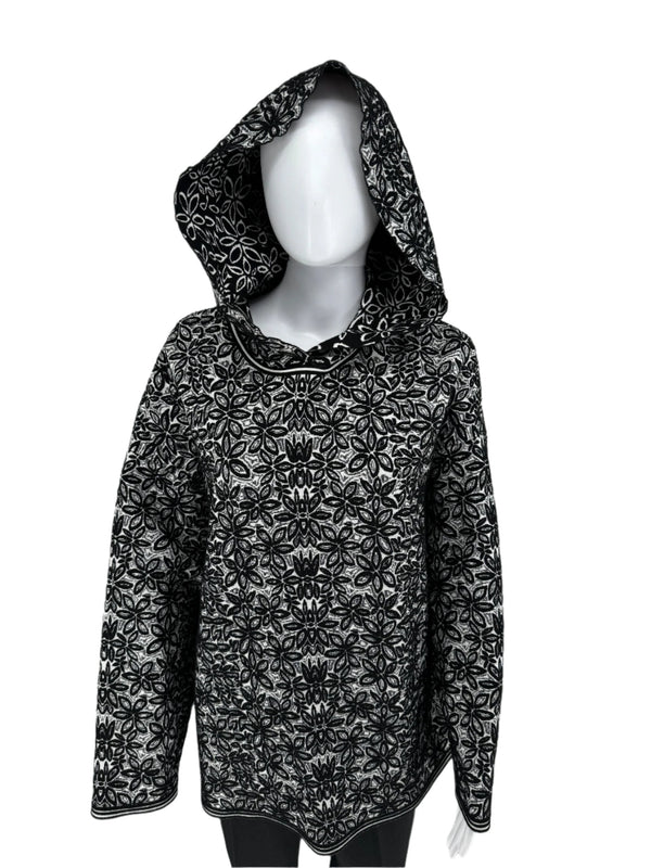 Alaia Iconic knit Poncho/Hoodie Long Sleeve Black and White Floral – Size 40/ US 10