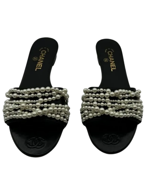 Chanel Pre-Fall 2017 Interlocking CC Logo Slides *NEW*
