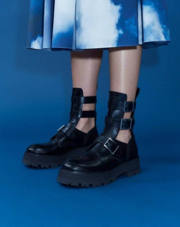 Alexander McQueen Black Leather Rave Buckle Ankle Boots – Women’s Size 40